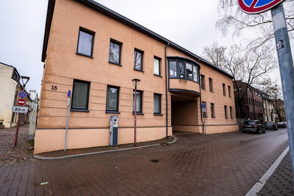 Modern Flat In Old Town Kaunas - Free Parking & Self Check-In Exterior photo